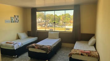 Standard Room, 3 Single Beds