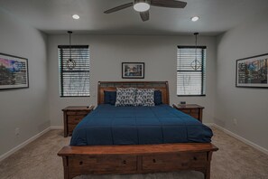 3 室のベッドルーム、アイロン / アイロン台、旅行用ベビーベッド、WiFi