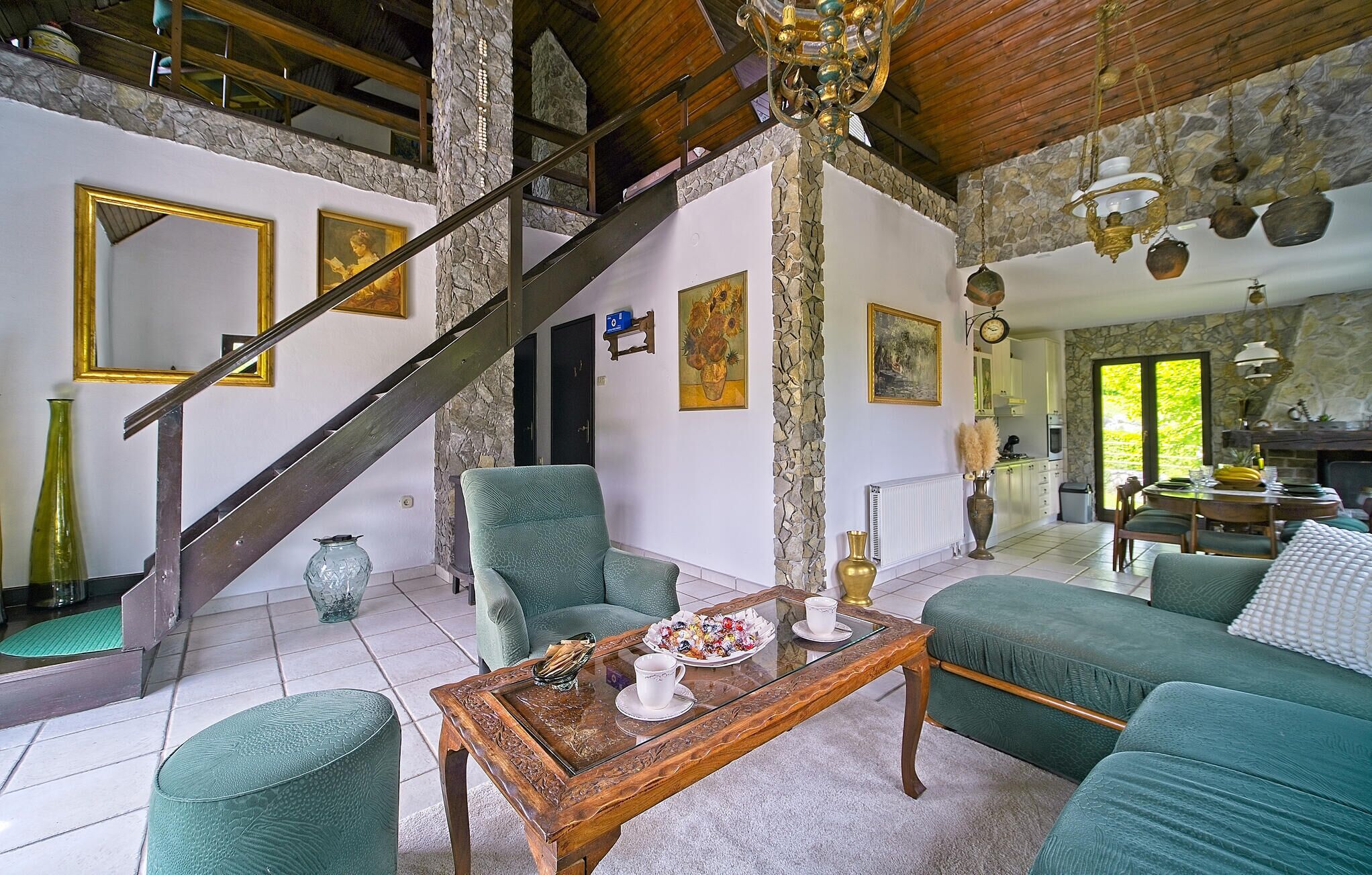 Älytelevisio, takka, stereot