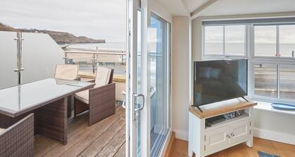 Turnstone Cottage, Stunning Sea Views,Dog Friendly