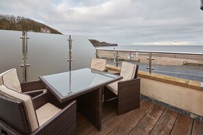 Outdoor dining - Turnstone Cottage, Stunning Sea Views,Dog Friendly (Whitby)