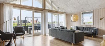 Lovely home in Løkken with sauna