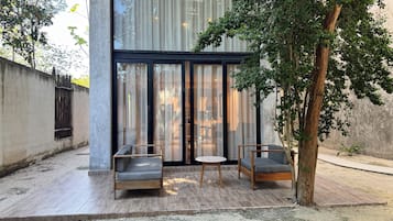 Luxury Apartment, 1 Bedroom, Garden View | Garden view