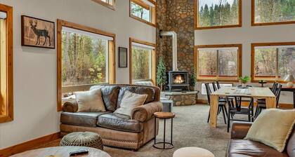 Cozy Chinook Cabin