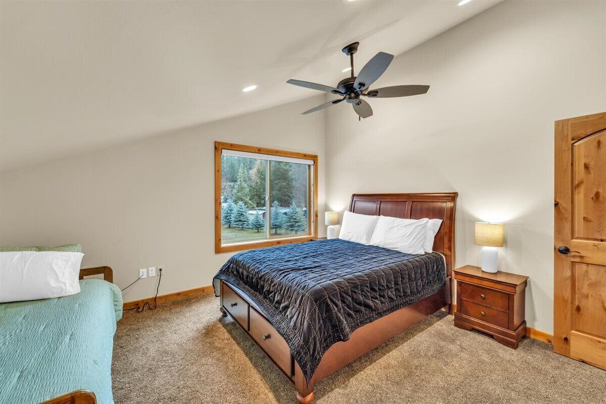 4 quartos, Wi-Fi de cortesia, roupa de cama