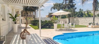 1 bedroom awesome home in Leporano