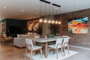 Dining - Peaceful Indoor-Outdoor Living 2,023 s.f. Provenza with pool and gym (Medellín)