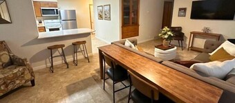 In Town - Close to Hospital, Maplewood Manor, 2 Churches, Splash Pad, & Parks. 