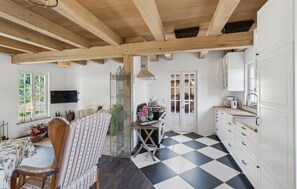 Kühlschrank, Ofen, Herdplatte, Geschirrspüler