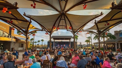 Blissful Village Bungalow 2BR-2BA & Membership Amentities