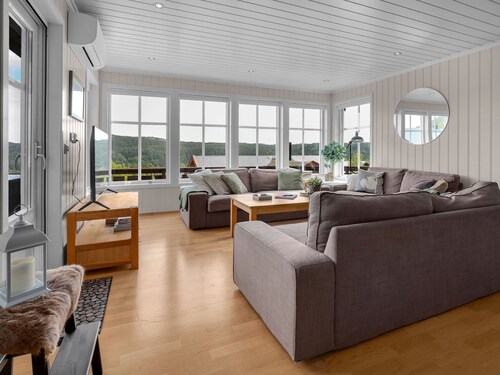 Hyggelia by Interhome