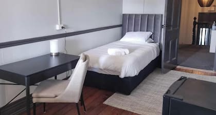 The Federal Hotel