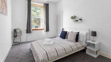 2 bedrooms, desk, free WiFi