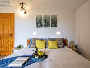 3 bedrooms, iron/ironing board - Cagnulari by Interhome (Portobello)