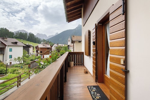 Apartment 'Al Pelmo A Vinigo' with Mountain View, Private Terrace and Wi-Fi