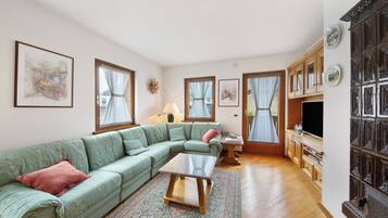 Fernseher, Stereoanlage