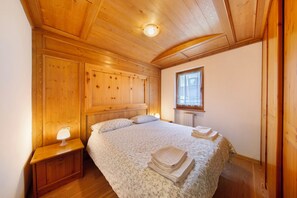 2 habitaciones, wifi gratis y ropa de cama