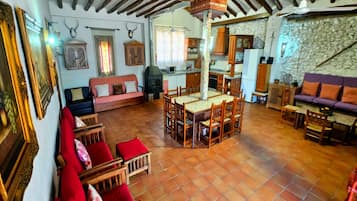 TV, fireplace, DVD player, table tennis