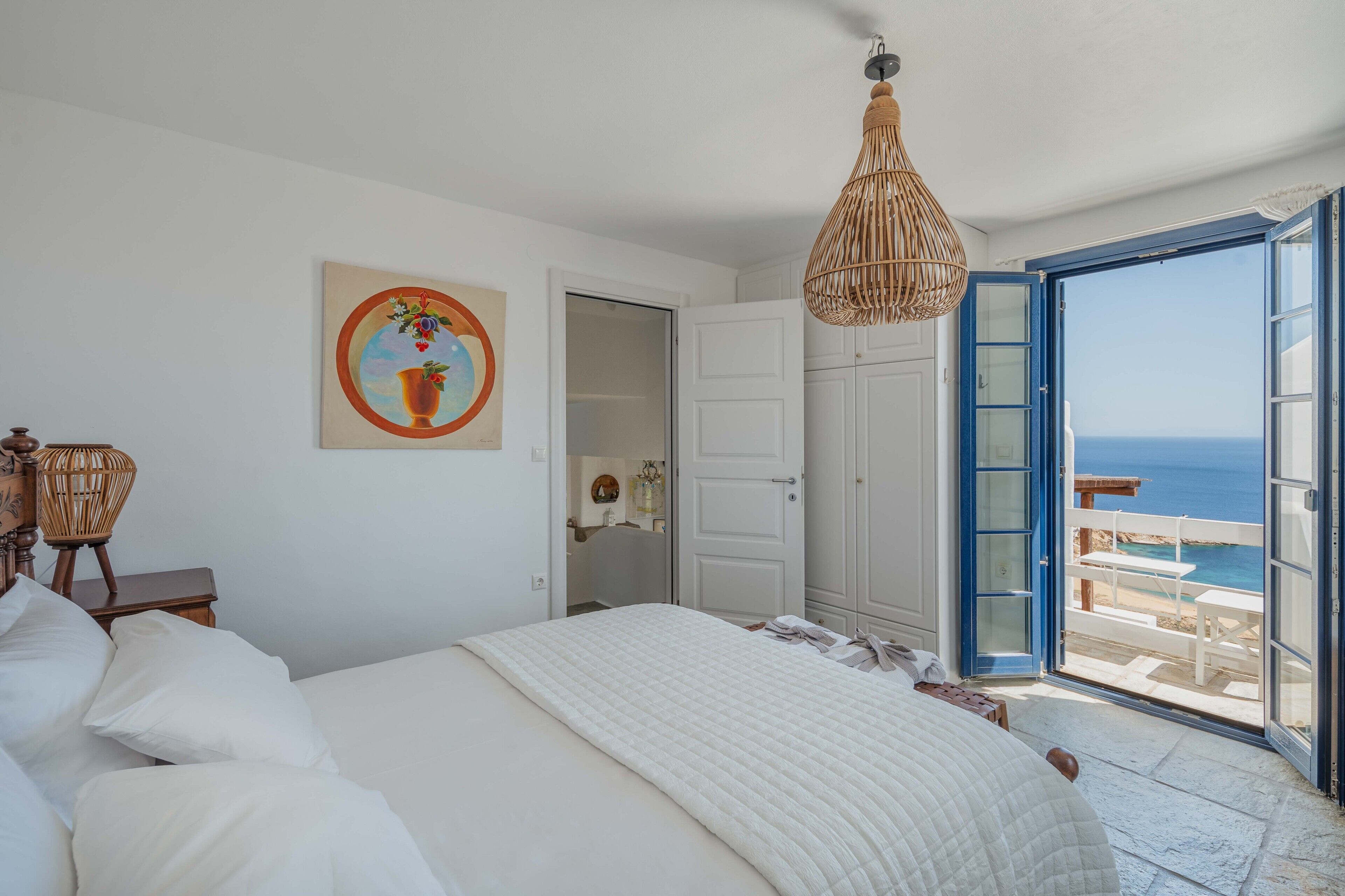 6 habitaciones, tabla de planchar con plancha y wifi gratis 