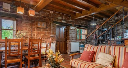 Holiday Home 'La Pumarada' with Private Garden and Wi-Fi