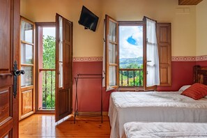 2 habitaciones, tabla de planchar con plancha y wifi gratis 