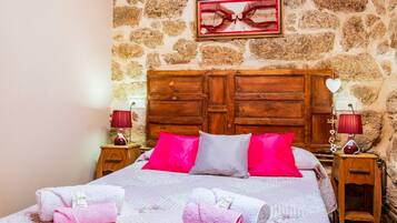 2 bedrooms, bed sheets