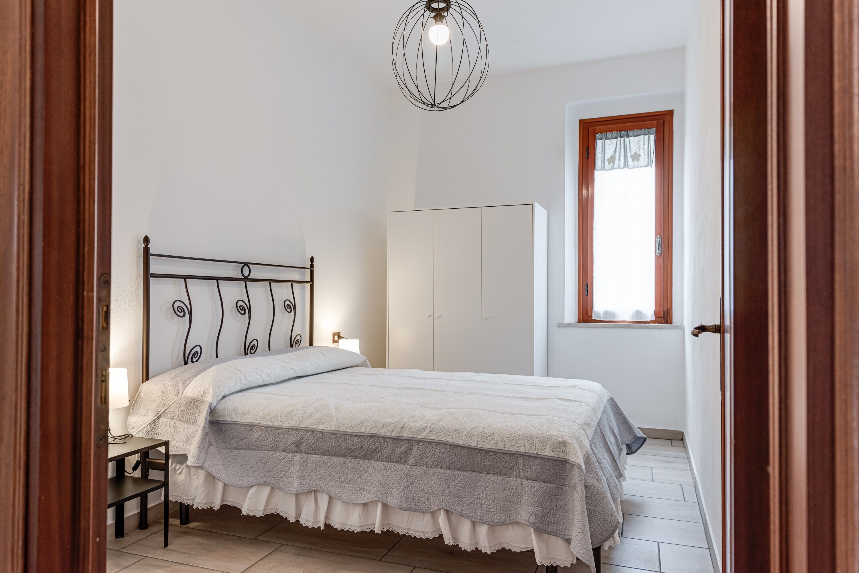 3 camere, ferro/asse da stiro, Wi-Fi gratuito, lenzuola