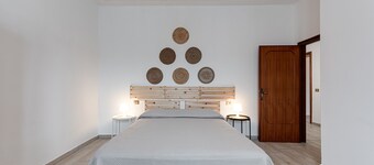 Holiday Home 'Casa Vacanza Tra Le Colline Pisane' with Shared Garden, Wi-Fi and Air Conditioning
