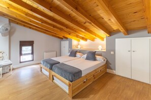4 chambres, Wi-Fi gratuit, draps fournis