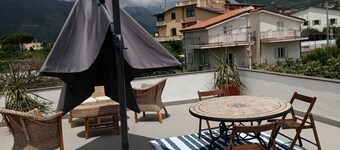 Casa vacanze 'Casetta Esmeralda' con vista sul mare, terrazza privata e Wi-Fi