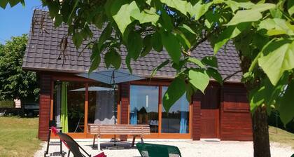 Chalet 'Mon Petit Coin De Paradis' with Private Terrace and Private Garden