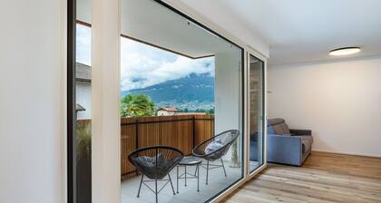 Apartment '2' with Mountain View, Wi-Fi and Air Conditioning