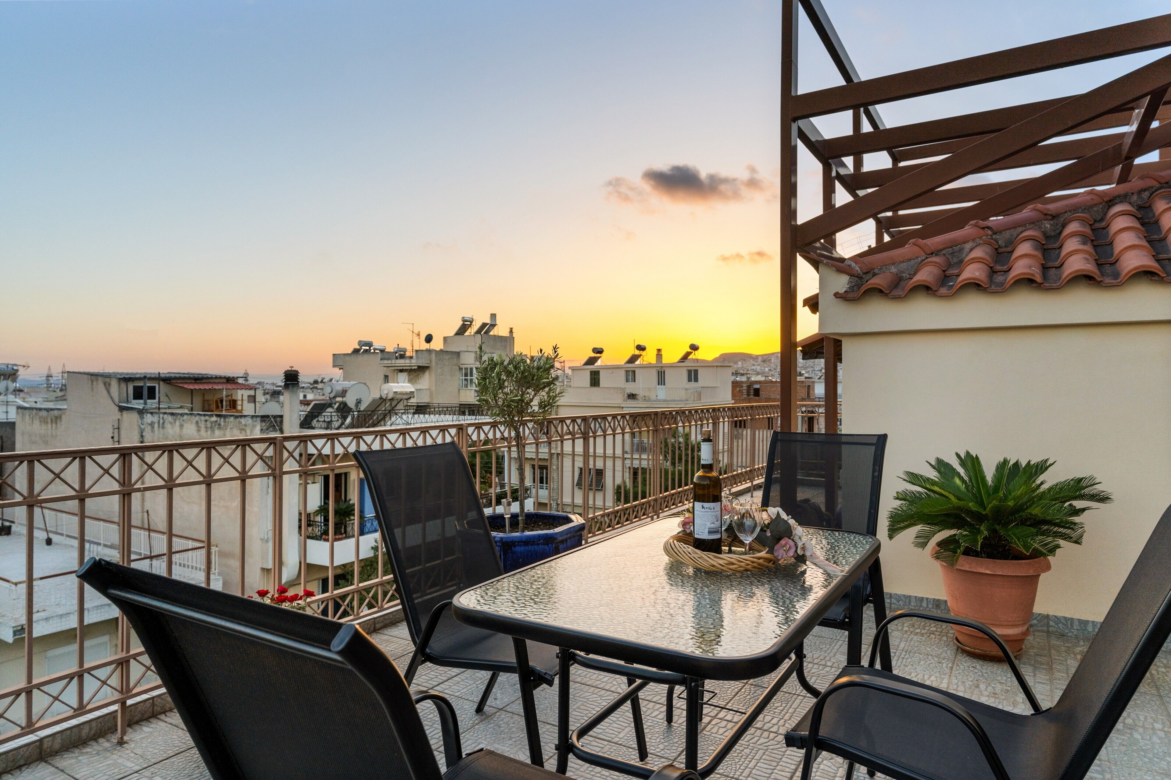 屋外ダイニングエリア