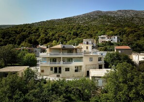 Exterior - Apartment 'Villa 3' with Mountain View, Balcony and Wi-Fi (Plati/Lasithi)