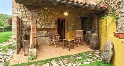 Apartamento 'El Apartamento' con vistas a la montaña, terraza privada y Wi-Fi
