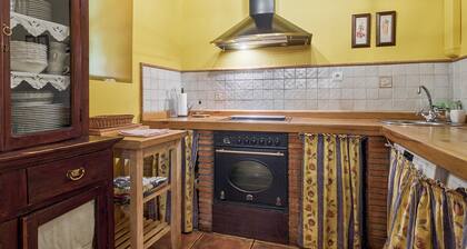 Holiday Home 'La Venta Del Alma' with Mountain View, Private Terrace and Wi-Fi