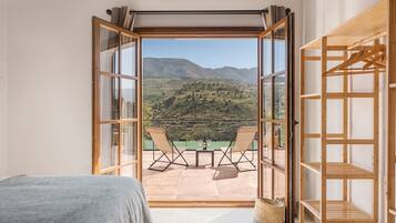 3 habitaciones, tabla de planchar con plancha y wifi gratis