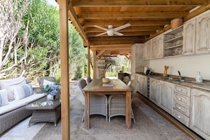 Restauration extérieure