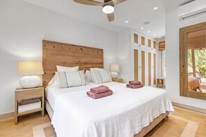 4 bedrooms, iron/ironing board, free WiFi, bed sheets - Villa 'Flores' with Private Pool, Wi-Fi and Air Conditioning (Jávea)