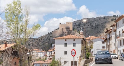 Apartamento 'Casa El Cojo 2a' con vistas a la montaña, balcón y Wi-Fi