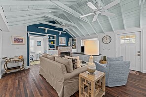 TV, fireplace - Water Street Cottage - Waterfront Destination (Oriental)