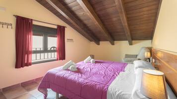 3 Schlafzimmer, Bügeleisen/Bügelbrett, kostenloses WLAN, Bettwäsche