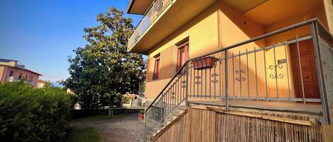 DĂ©tail de lâextĂ©rieur