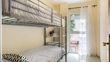 2 habitaciones, tabla de planchar con plancha y wifi gratis