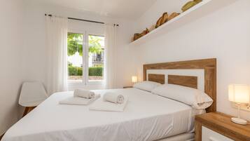 2 bedrooms, free WiFi, bed sheets
