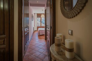 4 bedrooms, iron/ironing board, free WiFi, bed sheets - Country House 'Entrada Rio Lobos 2' with Mountain Views and Wi-Fi (Hontoria del pinar)