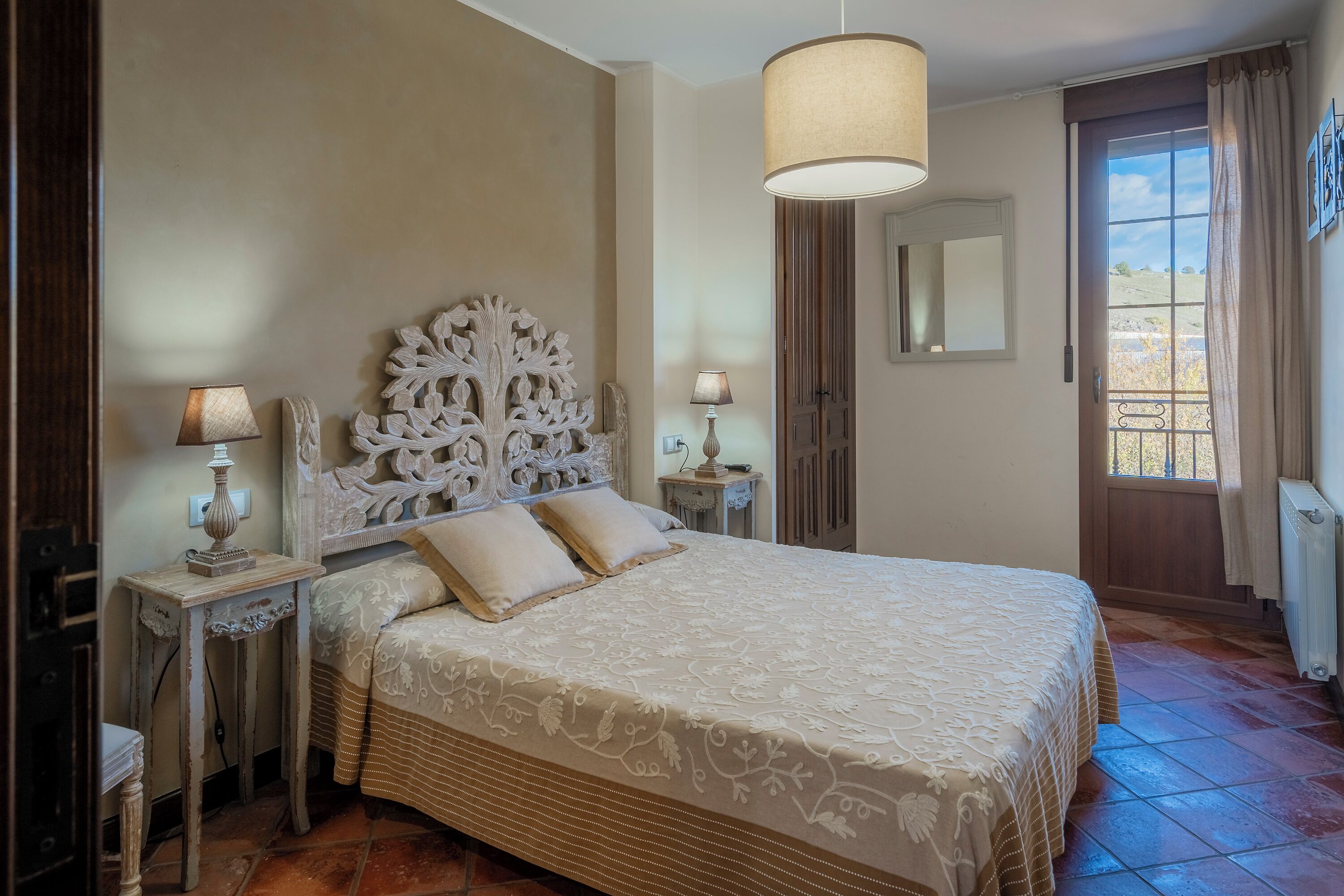 4 chambres, fer et planche à repasser, Wi-Fi gratuit, draps fournis