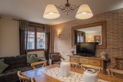 Country House 'Entrada Rio Lobos I' with Mountain Views, Private Terrace and Wi-Fi