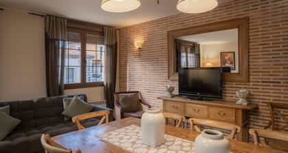 Country House 'Entrada Rio Lobos I' with Mountain Views, Private Terrace and Wi-Fi