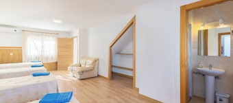 Property In A Holiday Village 'Las Gargantas De Gredos' with Mountain View and Air Conditioning
